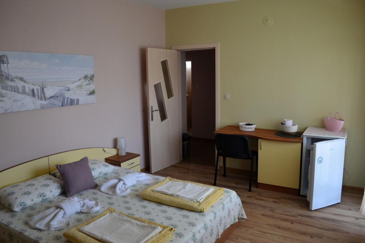 Hotel Yanis Tschernomorez Exterior foto