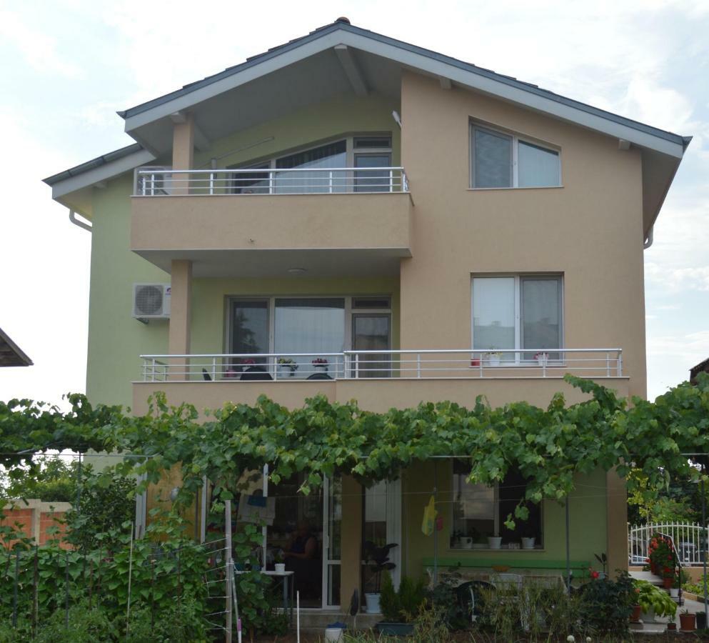 Hotel Yanis Tschernomorez Exterior foto