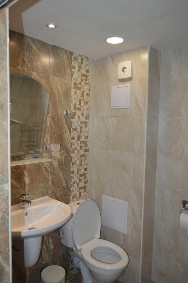 Hotel Yanis Tschernomorez Exterior foto